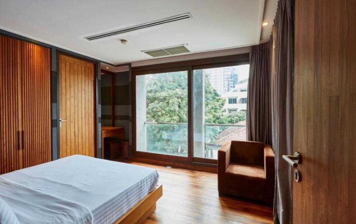 Luxx Langsuan Hotel - Sha Plus Банкок Екстериор снимка