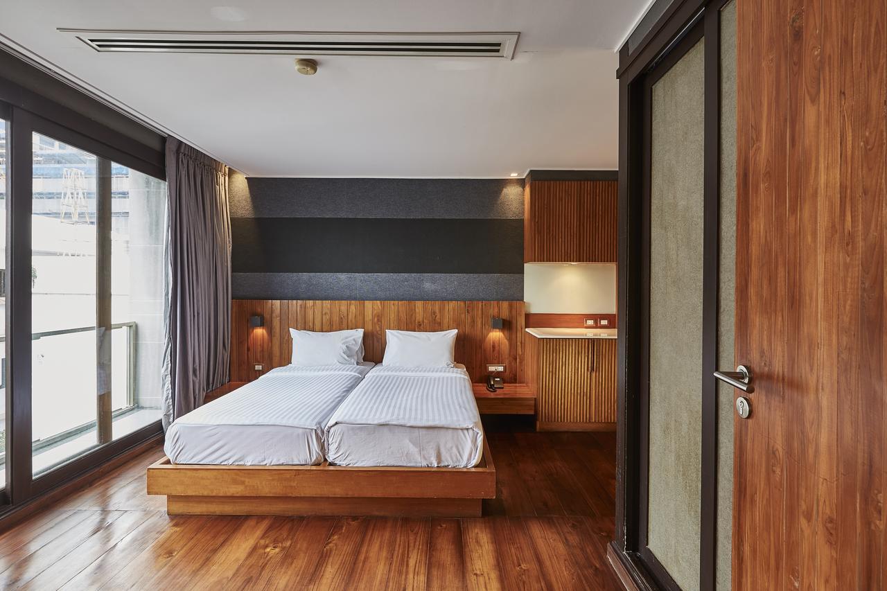 Luxx Langsuan Hotel - Sha Plus Банкок Екстериор снимка