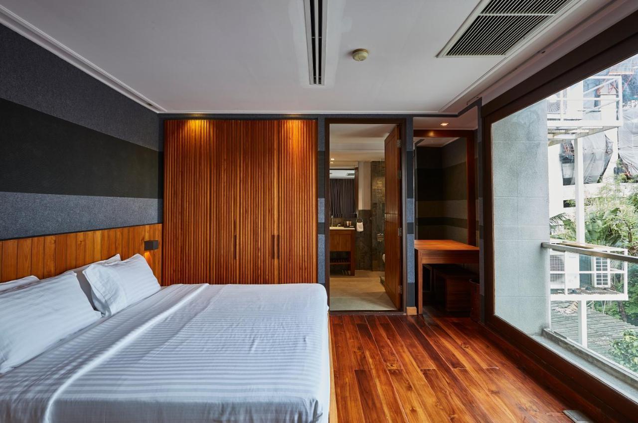 Luxx Langsuan Hotel - Sha Plus Банкок Екстериор снимка
